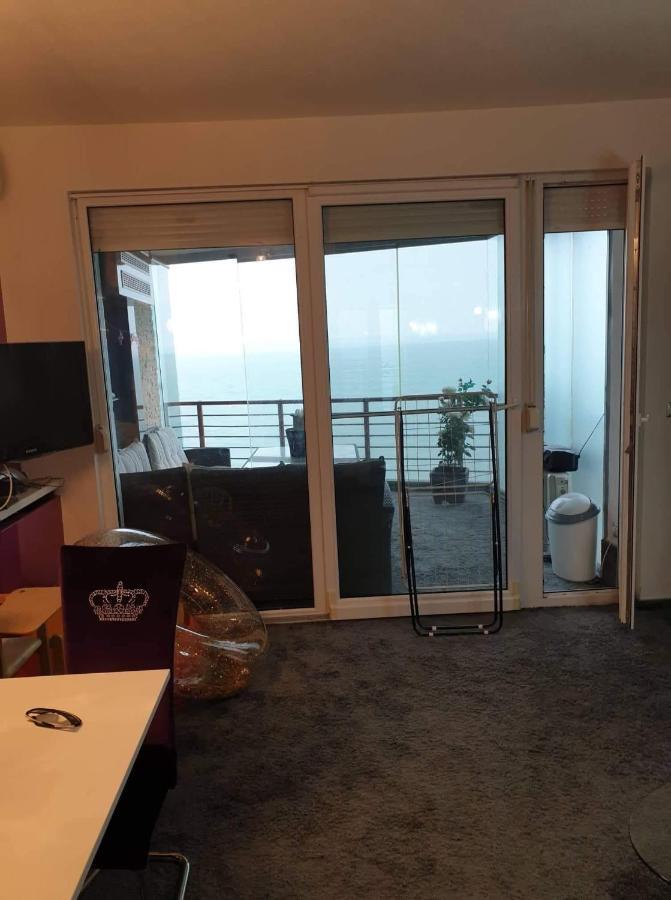 Balaton-Parti Luxus Lakas Appartement Siófok Buitenkant foto